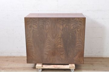 中古　岩谷堂箪笥　はっきりとした杢目と存在感のある金具が美しい衣装箪笥(引き出し、収納たんす、整理箪笥、和タンス、サイドチェスト、サイドボード)(R-068957)