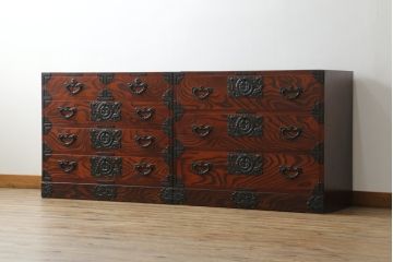 中古　岩谷堂箪笥　台輪付き　並べてローチェストとしても使える、2way重ね箪笥(引き出し、和箪笥、収納タンス、衣装たんす)(R-068961)
