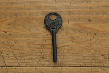 中古　岩谷堂箪笥　台輪付き　並べてローチェストとしても使える、2way重ね箪笥(引き出し、和箪笥、収納タンス、衣装たんす)(R-068961)