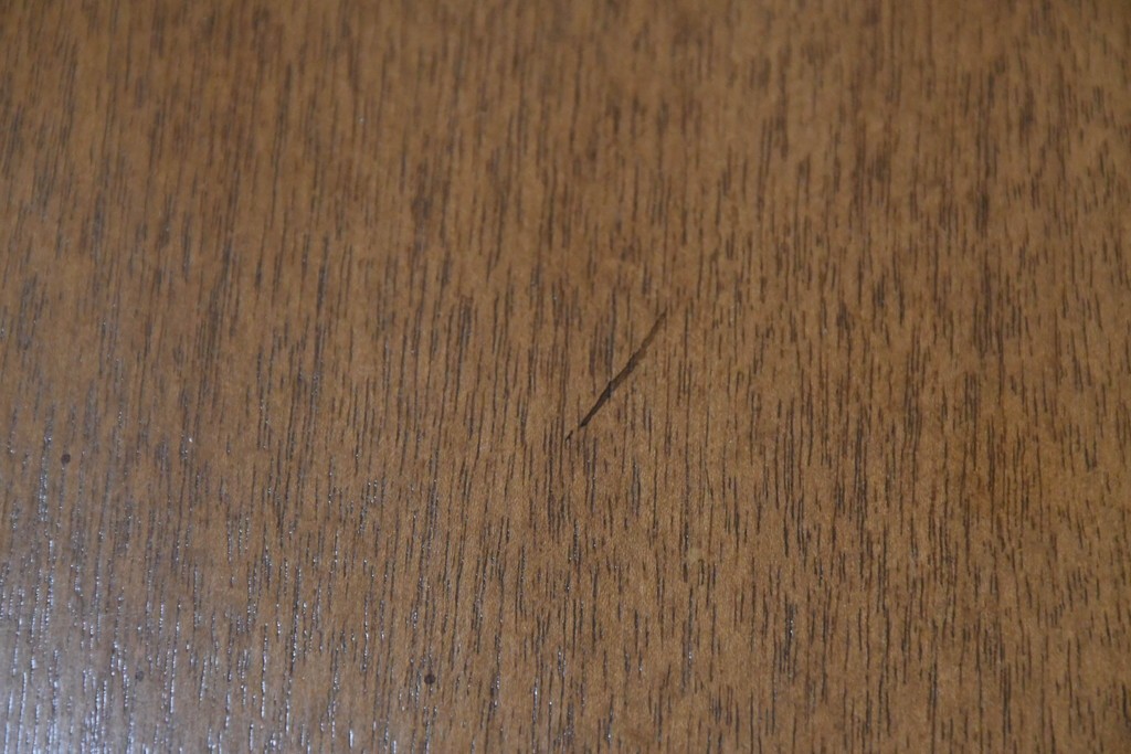 中古　カリモク　domani(ドマーニ)　Morganton(モーガントン)　希少なライトコニャック色　ゴールドの引手が高級感を演出するドロワーチェスト　(R-068964)