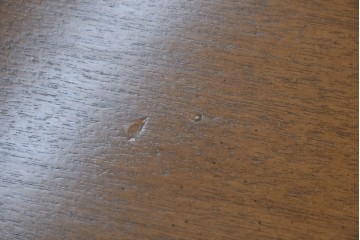 中古　カリモク　domani(ドマーニ)　Morganton(モーガントン)　希少なライトコニャック色　ゴールドの引手が高級感を演出するドロワーチェスト　(R-068964)