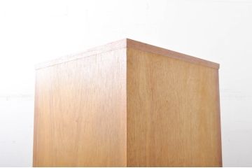 和製ビンテージ　日田工芸　チーク材　お部屋の隅をお洒落に活用できるモダンなコーナーキャビネット(収納棚、戸棚、飾り棚、ヴィンテージ)(R-068966)