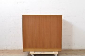 和製ビンテージ　伊勢丹取り扱い　チーク材のシンプルなサイドキャビネット(ガラスキャビネット、ガラスケース、飾り棚、収納棚、ヴィンテージ)(R-068971)