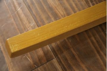 中古　天童木工(Tendo)　明るい色合いが部屋を彩るロッキングチェアとオットマンのセット(アームチェア、揺り椅子、イス、フットスツール)(定価約15万円)(R-068974)