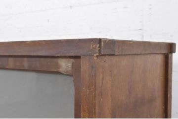 和製アンティーク　昭和レトロな雰囲気漂うシンプルな収納棚(キャビネット、食器棚、本箱、書棚、戸棚)(R-068985)