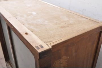 和製アンティーク　昭和レトロな雰囲気漂うシンプルな収納棚(キャビネット、食器棚、本箱、書棚、戸棚)(R-068986)