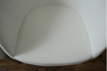 中古　短期展示品　極美品　相合家具製作所(SOGOKAGU)　マーガレット(MARGUERITE)　シンプルなデザインが魅力的なアームチェア2脚セット　(R-068988)