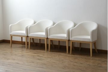 中古　短期展示品　美品　相合家具製作所(SOGOKAGU)　パルマ(PALMA)　シンプルなデザインが魅力的なアームチェア4脚セット(一人掛けソファ、1人掛けソファ、ラウンジチェア、パーソナルチェア)(R-068989)