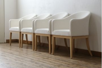 中古　短期展示品　美品　相合家具製作所(SOGOKAGU)　パルマ(PALMA)　シンプルなデザインが魅力的なアームチェア4脚セット(一人掛けソファ、1人掛けソファ、ラウンジチェア、パーソナルチェア)(R-068989)