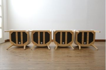 中古　短期展示品　美品　相合家具製作所(SOGOKAGU)　パルマ(PALMA)　シンプルなデザインが魅力的なアームチェア4脚セット(一人掛けソファ、1人掛けソファ、ラウンジチェア、パーソナルチェア)(R-068989)