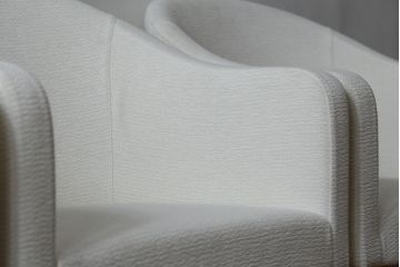 中古　短期展示品　美品　相合家具製作所(SOGOKAGU)　パルマ(PALMA)　シンプルなデザインが魅力的なアームチェア4脚セット(一人掛けソファ、1人掛けソファ、ラウンジチェア、パーソナルチェア)(R-068990)