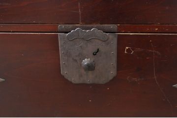 和製アンティーク 漆塗り 味わい深い佇まいが魅力の二本松箪笥ローチェスト(ローボード、時代箪笥、和タンス、衣装たんす、整理タンス、収納タンス、引き出し、テレビ台、テレビボード)(R-068998)