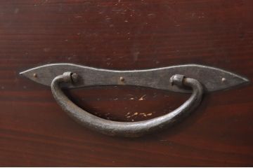和製アンティーク 漆塗り 味わい深い佇まいが魅力の二本松箪笥ローチェスト(ローボード、時代箪笥、和タンス、衣装たんす、整理タンス、収納タンス、引き出し、テレビ台、テレビボード)(R-068999)
