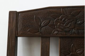 中古　伝統工芸　軽井沢彫り　和モダンな佇まいが魅力のアームチェア2脚セット(板座チェア、ダイニングチェア、椅子、イス)(R-069001)