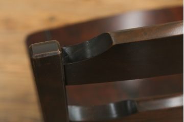 中古　北海道民芸家具　HM620　滑らかな木肌が上品なダイニングチェア2脚セット(椅子、イス、ダイニングチェア、板座チェア、ラダーバックチェア)(R-069003)