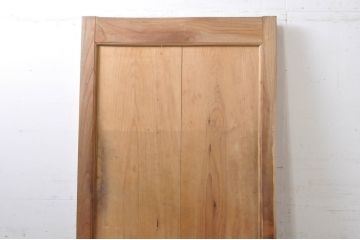 アンティーク建具　総欅(ケヤキ)材　枠欅(ケヤキ)材、板ヒノキ材　落ち着いた和の雰囲気を醸し出す蔵戸1枚(引き戸、玄関戸)(R-069023)