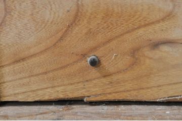 アンティーク建具　総欅(ケヤキ)材　枠欅(ケヤキ)材、板ヒノキ材　落ち着いた和の雰囲気を醸し出す蔵戸1枚(引き戸、玄関戸)(R-069023)