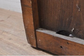 アンティーク建具　栗材　檜(ヒノキ)材　和の空間を高めるシンプルな格子蔵戸1枚(格子戸、玄関戸、引き戸)(R-069025)