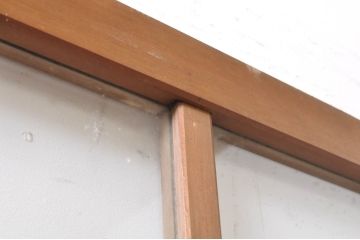 アンティーク建具　モールガラス入り どこか懐かしい雰囲気漂うガラス戸1枚(引き戸)(R-069026)