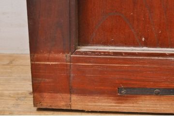 アンティーク建具　特大!!　総欅(ケヤキ)材　漆塗りが美しい格子蔵戸1枚(引き戸、格子戸、玄関戸)(R-069027)