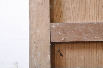 アンティーク建具　欅(ケヤキ)材　龍の金具がアクセントの和の趣溢れる蔵戸1枚(引き戸、玄関戸)(R-069028)