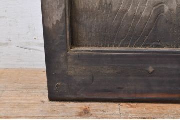 アンティーク建具　栗材　檜(ヒノキ)材　時代の流れを感じさせる木の味わいが魅力的な格子蔵戸1枚(引き戸、格子戸、玄関戸)(R-069029)