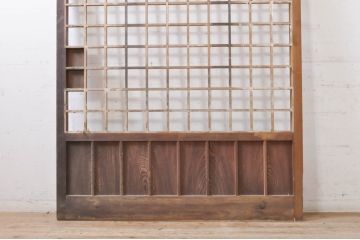 アンティーク建具　和の雰囲気を高める升目(マス目)格子蔵戸1枚(きつね格子、狐格子、引き戸、格子戸、障子戸)(R-069031)