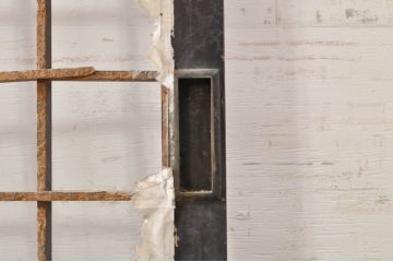 アンティーク建具　和モダンなお部屋作りにおすすめな大きな幅広障子戸1枚(きつね格子、狐格子、引き戸、格子戸、升目、マス目)(R-069032)