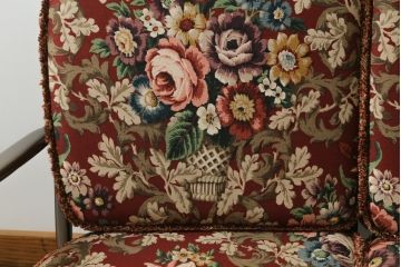 イギリスビンテージ　ERCOL(アーコール)　優雅でクラシカルな雰囲気を高める3人掛けソファ(アームソファ、3Pソファ、三人掛け、ヴィンテージ、英国、北欧)(R-069039)