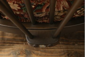 イギリスビンテージ　ERCOL(アーコール)　優雅でクラシカルな雰囲気を高める1人掛けソファ2脚セット(アームチェア、1Pソファ、一人掛け、椅子、イス、ヴィンテージ、英国)(R-069040)