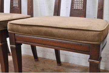 中古　DREXEL HERITAGE(ドレクセルヘリテイジ)　TRIUNE(トライユン)　落ち着いた色合いが魅力的なクラシカルな佇まいのダイニングチェア4脚セット(サイドチェア、椅子、イス)(R-069042)