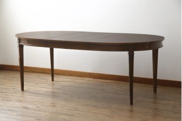 中古　DREXEL HERITAGE(ドレクセルヘリテイジ)　Triune(トライユン)　品のある佇まいが魅力のダイニングテーブル(エクステンションテーブル、食卓、4人掛け、6人掛け、8人掛け)(R-069044)