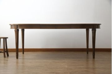 中古　DREXEL HERITAGE(ドレクセルヘリテイジ)　Triune(トライユン)　品のある佇まいが魅力のダイニングテーブル(エクステンションテーブル、食卓、4人掛け、6人掛け、8人掛け)(R-069044)