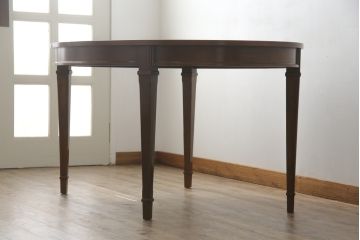 中古　DREXEL HERITAGE(ドレクセルヘリテイジ)　Triune(トライユン)　品のある佇まいが魅力のダイニングテーブル(エクステンションテーブル、食卓、4人掛け、6人掛け、8人掛け)(R-069044)