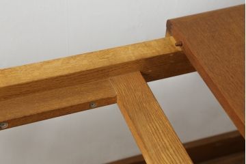 和製ビンテージ　木の温もり溢れるシンプルなデザインが美しいエクステンションダイニングテーブル(4人掛け、6人掛け、エクステンションテーブル、拡張式テーブル、食卓、作業台、ヴィンテージ)(R-069046)