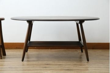 イギリスビンテージ　希少モデル　ERCOL(アーコール)　クラシカルな雰囲気漂うオーバル型ローテーブル(リビングテーブル、センターテーブル、楕円、英国、ヴィンテージ)(R-069048)