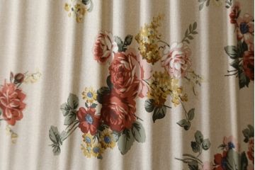 ビンテージ照明　オーク材　落ち着いた色合いの花柄シェードが素敵なフロアスタンド(スタンドライト、スタンド照明、間接照明、ヴィンテージ)(R-069050)