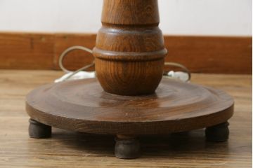 ビンテージ照明　オーク材　落ち着いた色合いの花柄シェードが素敵なフロアスタンド(スタンドライト、スタンド照明、間接照明、ヴィンテージ)(R-069050)