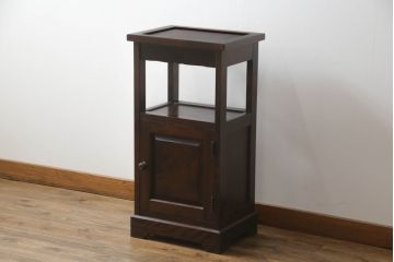 中古　北海道民芸家具　シックなお部屋にも似合う電話台(サイドテーブル、ナイトテーブル、花台、収納棚)(R-069059)