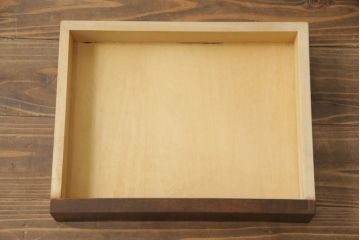 中古　北海道民芸家具　シックなお部屋にも似合う電話台(サイドテーブル、ナイトテーブル、花台、収納棚)(R-069059)