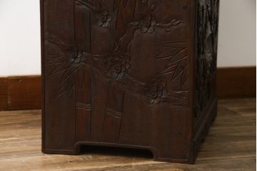中古　美品　伝統工芸　日光彫り　細部まで施された彫りが美しい小引き出し(卓上収納、小物収納)(R-069061)