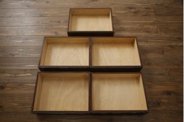 中古　美品　伝統工芸　日光彫り　細部まで施された彫りが美しい小引き出し(卓上収納、小物収納)(R-069061)