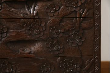 中古　美品　伝統工芸　日光彫り　細部まで施された彫りが美しい小引き出し(卓上収納、小物収納)(R-069061)