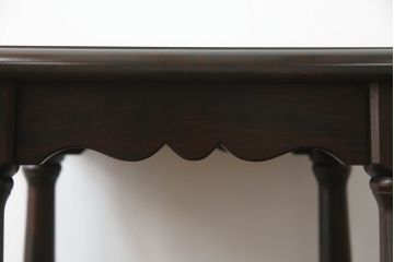 和製ビンテージ　北海道民芸家具　希少な廃盤品!!　シックな雰囲気が素敵なサイドテーブル(花台、ナイトテーブル、カフェテーブル、コーヒーテーブル、ヴィンテージ)(R-069064)