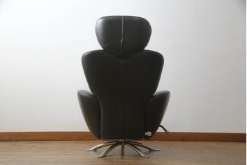 中古　美品　Cassina(カッシーナ)　K10 DODO(ドド)　洗練されたモダンデザインが目を引くシェーズロング(リクライニングチェア、アームチェア、椅子、イス、一人掛けソファ、1人掛けソファ)(定価約104万5千円)(R-069068)