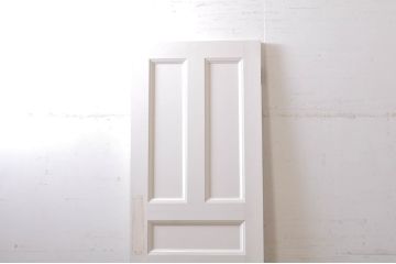 ヨーロッパアンティーク　ペイント仕上げ限定　ヨーロッパ調の空間作りにおすすめな重厚なパネルドア1枚(建具、木製扉)(R-069071)