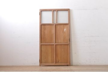 アンティーク建具　栗材枠の木味が魅力的などこか懐かしい雰囲気漂うドア1枚(木製扉)(R-069073)