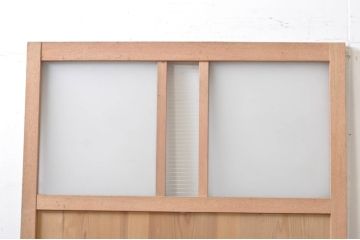 アンティーク建具　栗材枠の木味が魅力的などこか懐かしい雰囲気漂うドア1枚(木製扉)(R-069073)