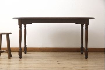 中古　北海道民芸家具　希少な絶版品!　#475　深みのある色合いが美しいダイニングテーブル(食卓、オーバルテーブル、楕円、4人掛け、6人掛け)(R-069077)