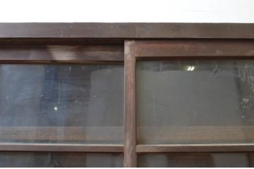 和製アンティーク　レトロな佇まいが魅力的なガラス戸棚サイドボード(収納棚、食器棚、サイドキャビネット)(R-069093)